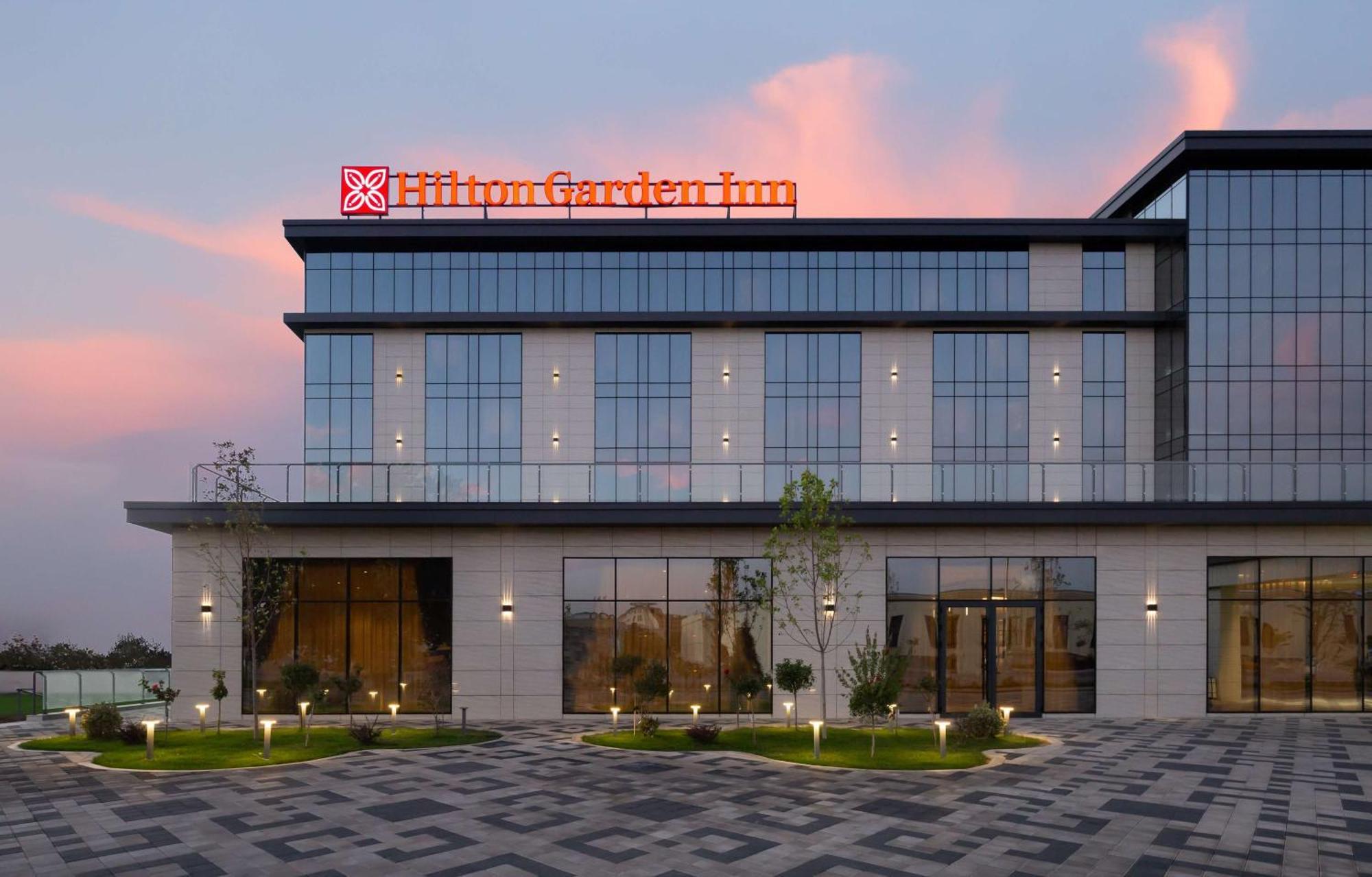 Hilton Garden Inn Samarkand Exterior photo